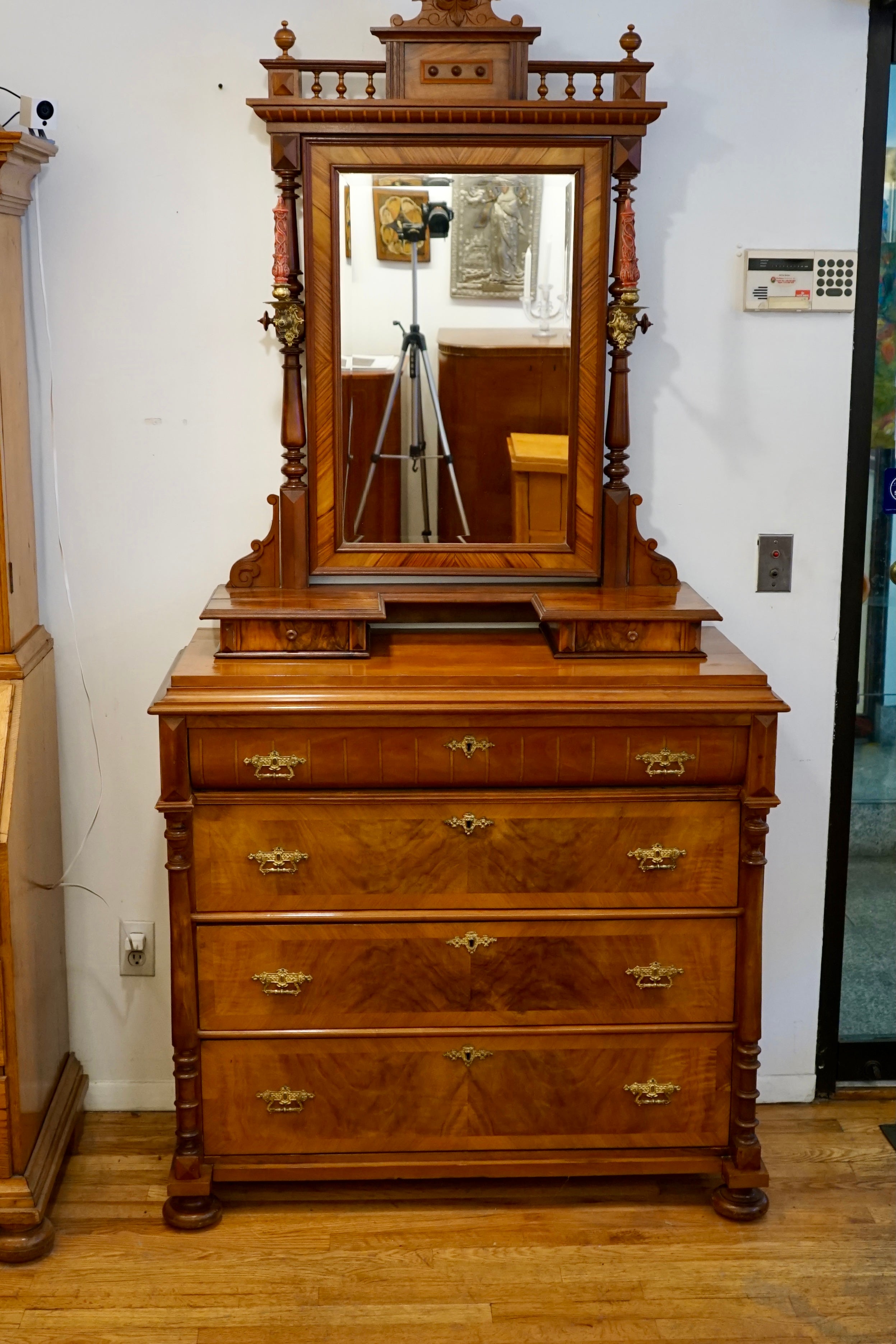 antique dresser mirror